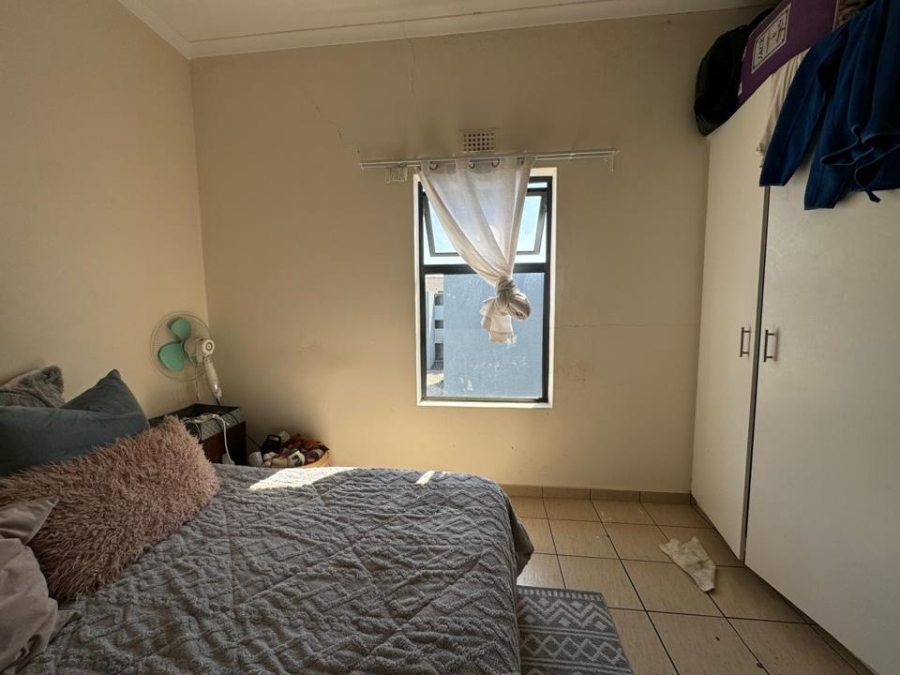 2 Bedroom Property for Sale in Parklands East Western Cape